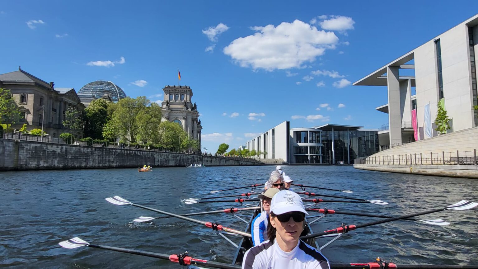 Weiter durch die Stadt