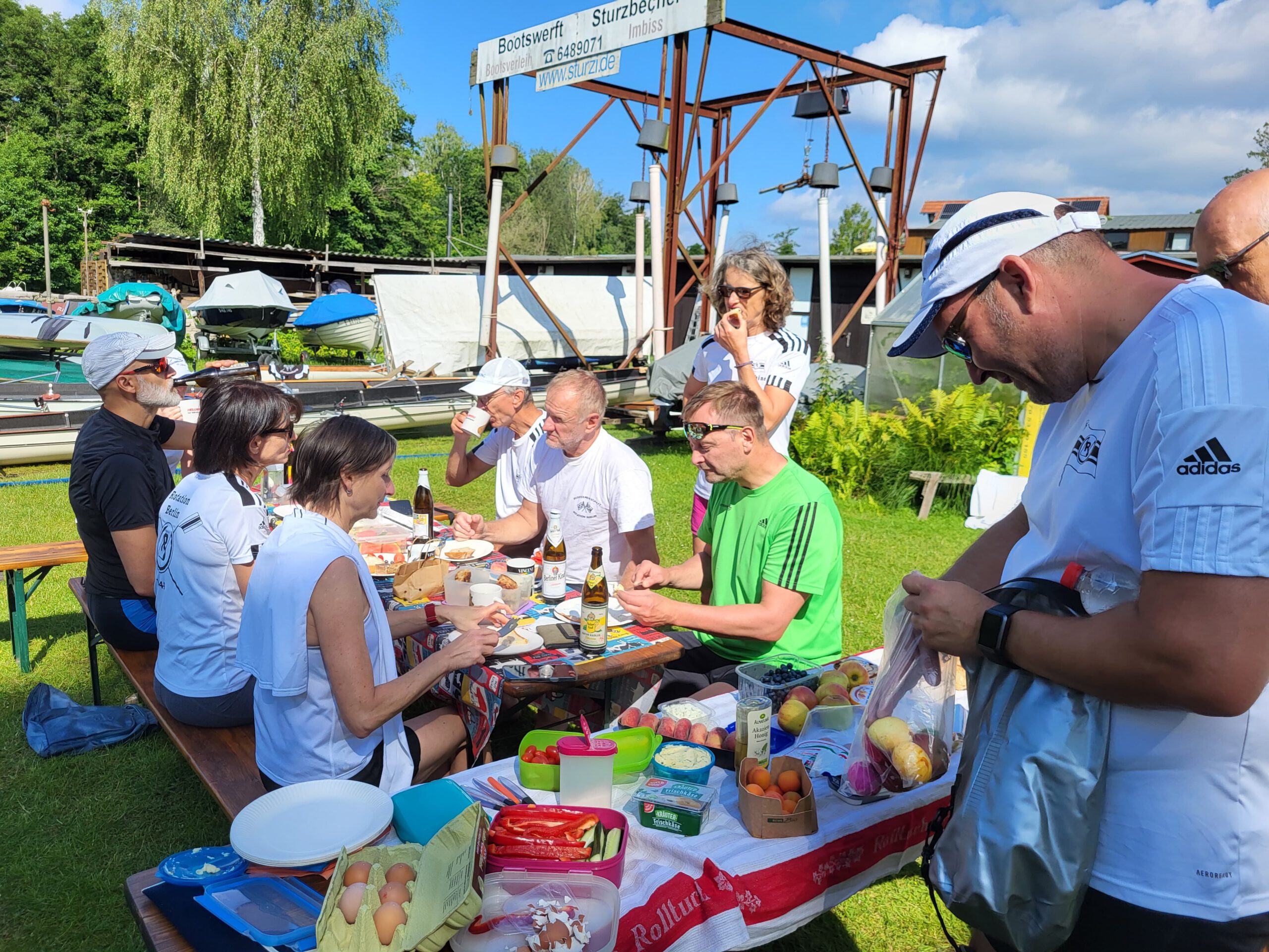 Großer Empfang mit Frühstück bei Sturzi
